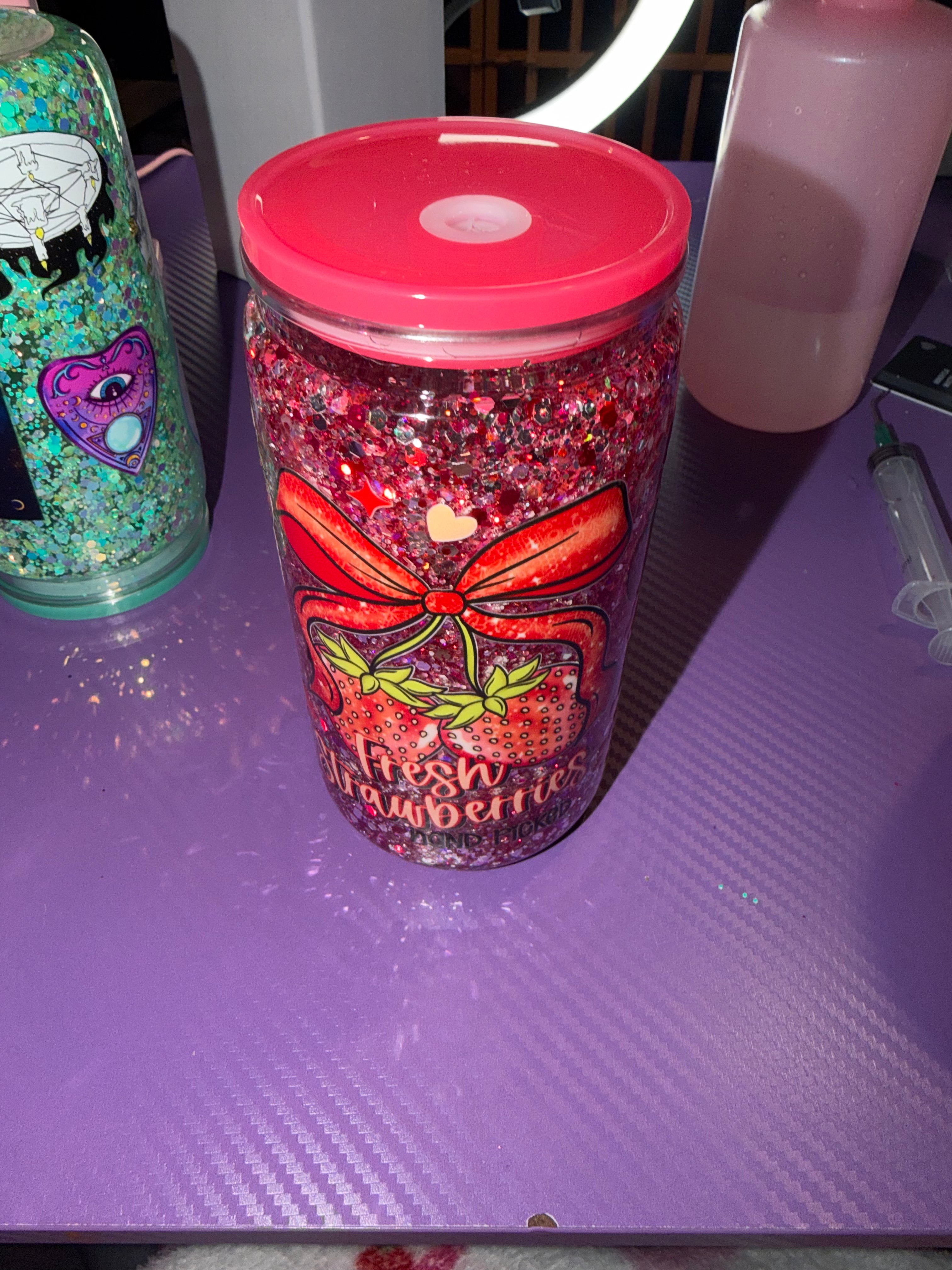 16 ounce snow globe